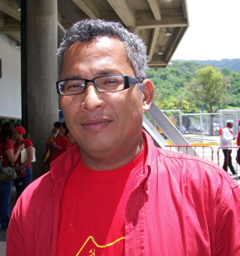 Eduardo Linares, miembro del Comité Central del Partido Comunista de Venezuela (PCV).